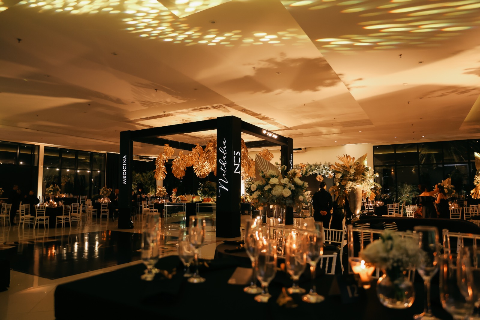 Salão do Espaço Marmô preparado para uma celebração